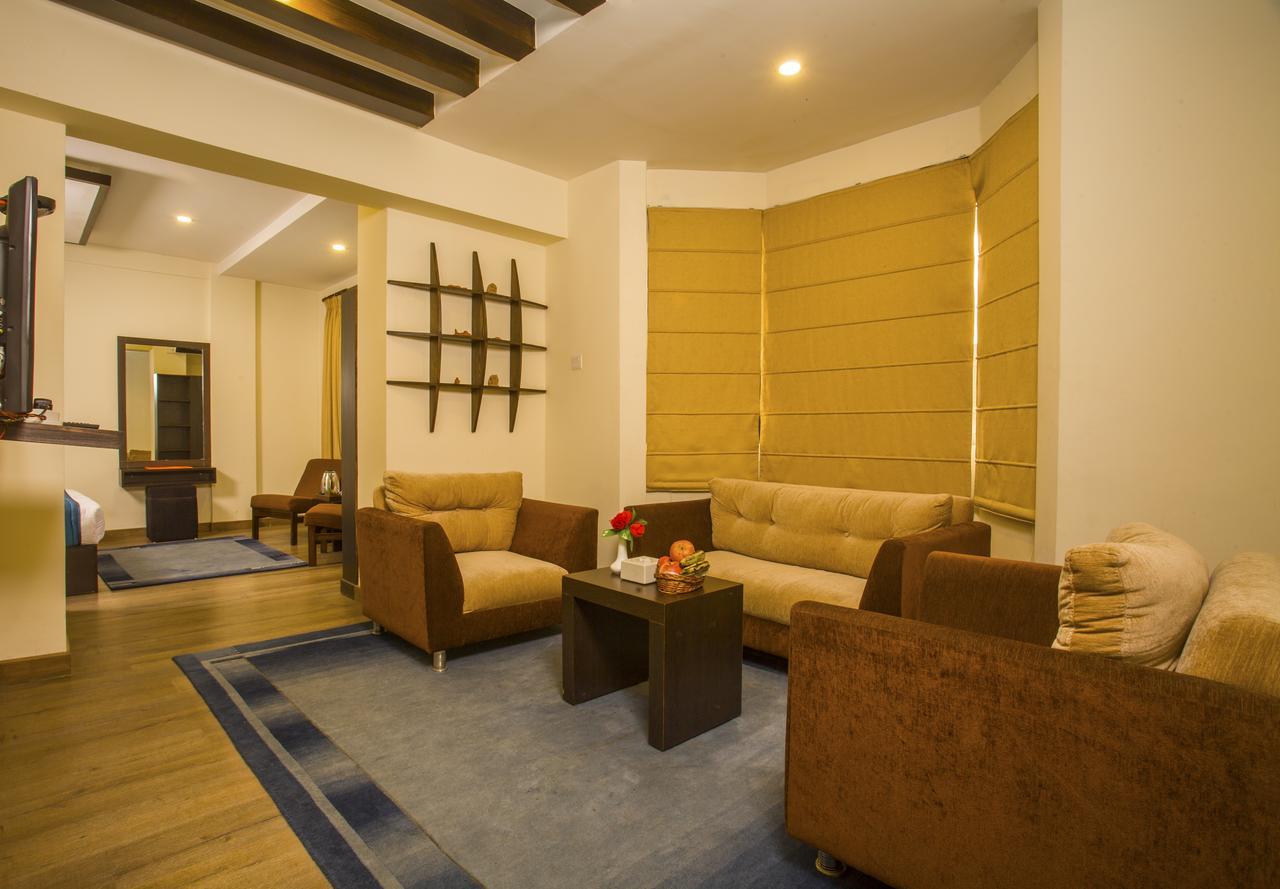 Gaju Suite Hotel Katmandu Eksteriør bilde