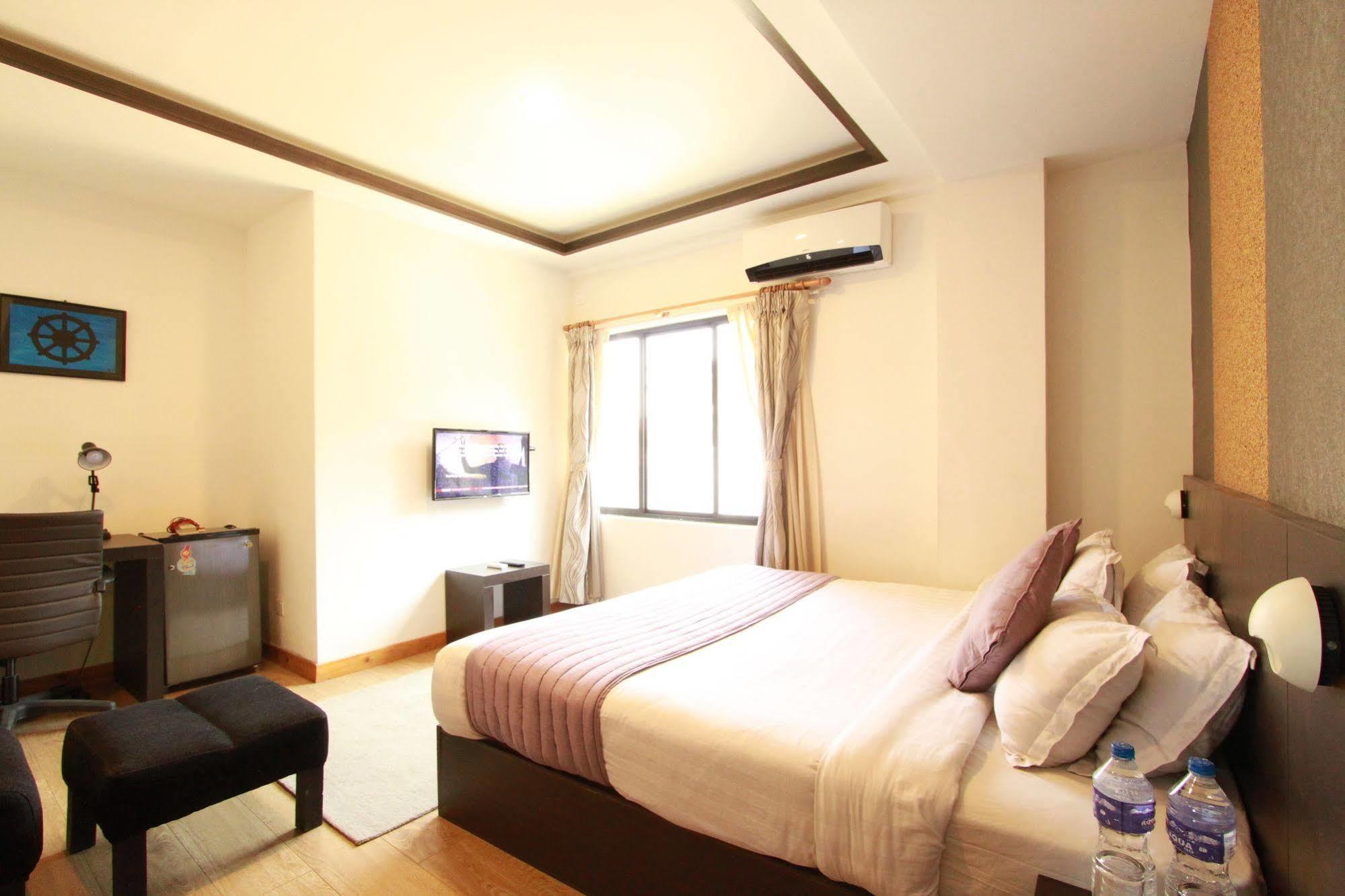 Gaju Suite Hotel Katmandu Eksteriør bilde