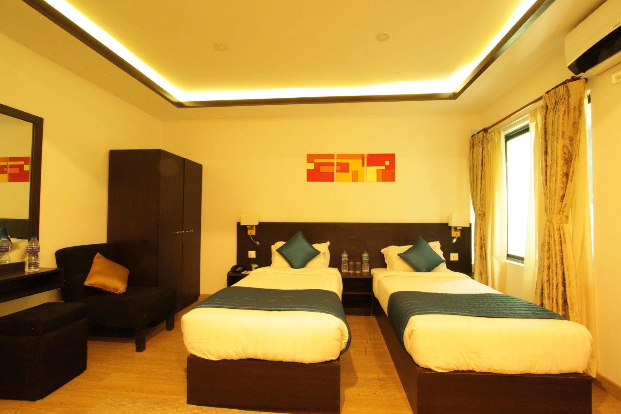Gaju Suite Hotel Katmandu Eksteriør bilde