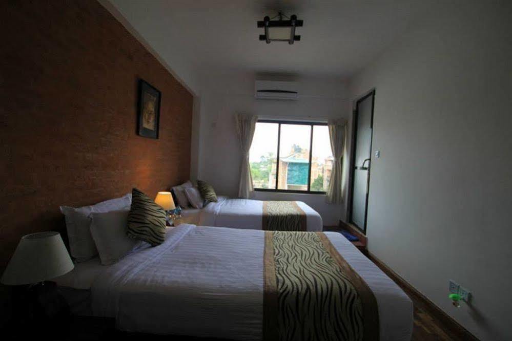 Gaju Suite Hotel Katmandu Eksteriør bilde
